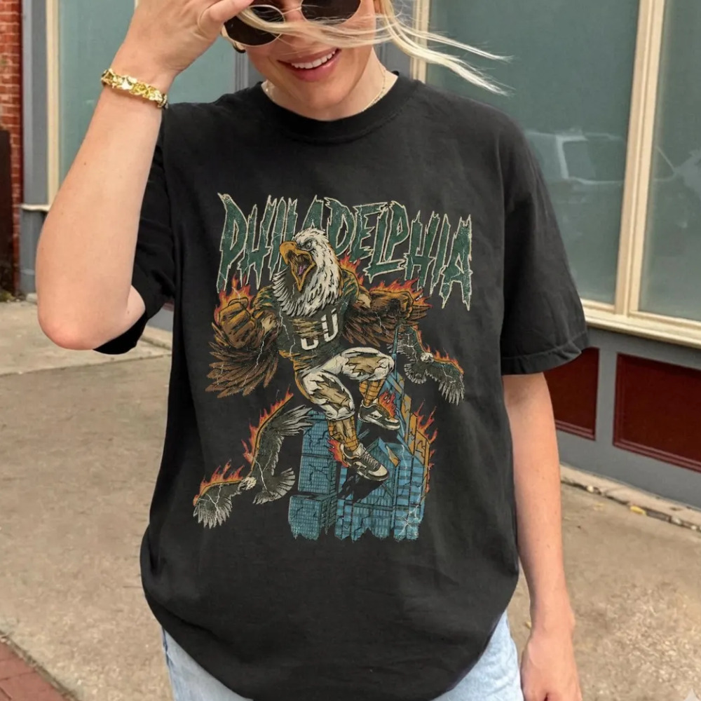 Philadelphia Eagles Football Mascot Flames Skyline T-Shirt